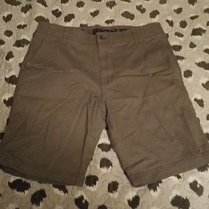 Never worn without tags Men shorts
